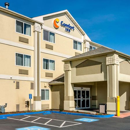 Comfort Inn Medford North Exterior photo